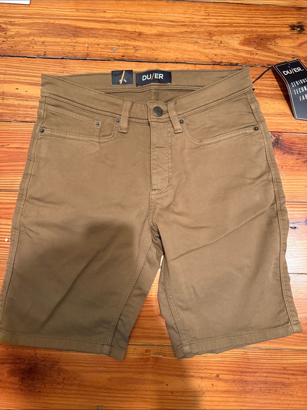 DU/ER Men's Tan Flat-Front Performance Shorts